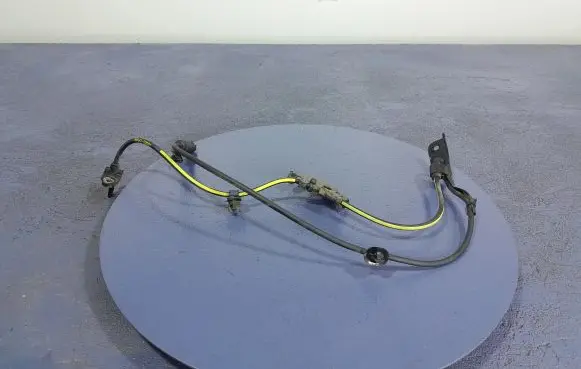 Toyota Corolla E160 E170 ABS wheel speed sensor 89542-02061