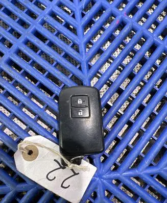 Toyota Auris E180 Ignition key/card 