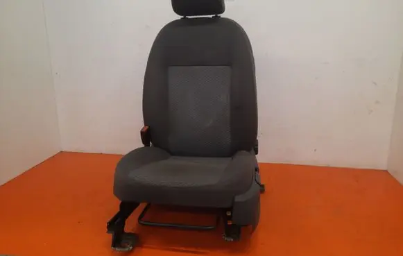 Ford Focus C-MAX Front driver seat 