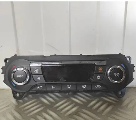 Ford Focus Climate control unit BM5T18C612CH