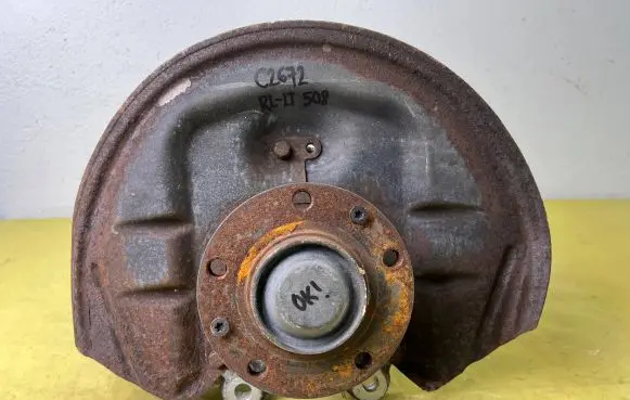 Peugeot 508 Stub axle 518182