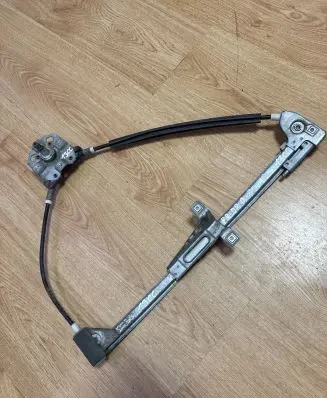 Audi 80 90 B3 Front door manual window regulator 893837400