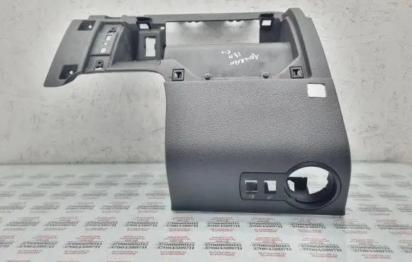 Volkswagen Touran II Glove box frame 1T1858365J