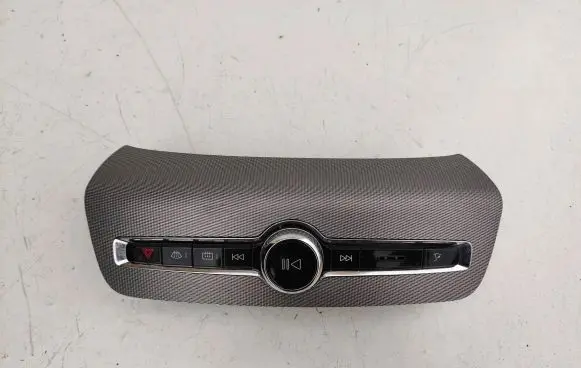 Volvo XC90 Head unit multimedia control P31346790 15W456 T15450037301
