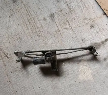 Volvo S70 V70 V70 XC Front wiper linkage and motor 9127592 3397020424