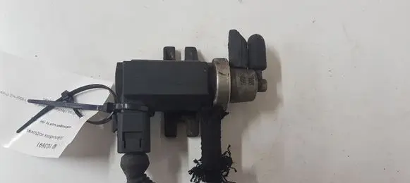 Volkswagen Golf IV Turbo solenoid valve 1J0906627 72290320