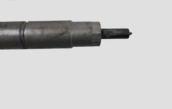 KIA Sorento Fuel injector 338002F000 0445116018