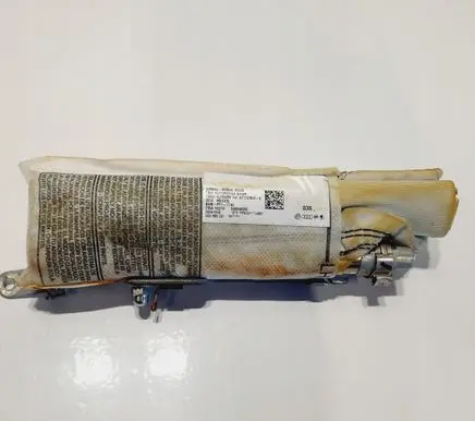 Volkswagen Jetta VI Seat airbag 5C0880241