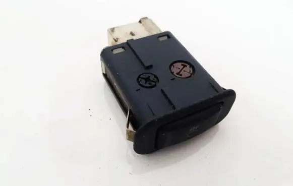 Fog light switch