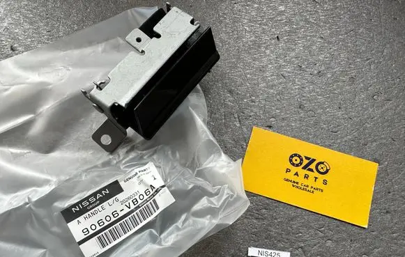 Nissan Patrol Y61 Rear door exterior handle 90606VB06A