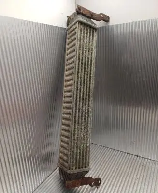 Volkswagen Sharan Intercooler radiator 7M3145805 2102021653 1710078
