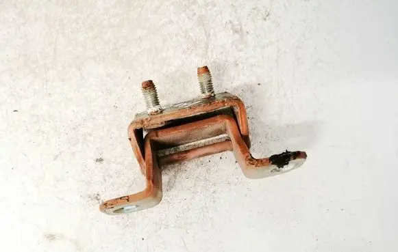 Chevrolet Captiva Tailgate/trunk/boot hinge 00k28