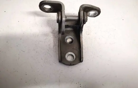 Honda Civic Rear door lower hinge