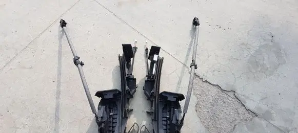 Ford Focus Front door lock