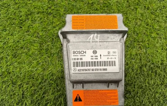 Mercedes-Benz S W221 Airbag control unit/module A2218704787 0285001995