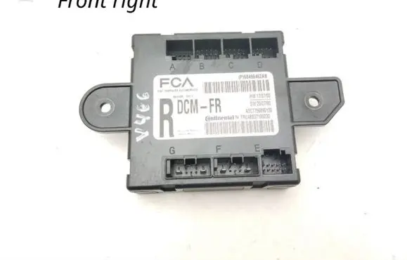 Chrysler Pacifica Door control unit/module 68496462AB