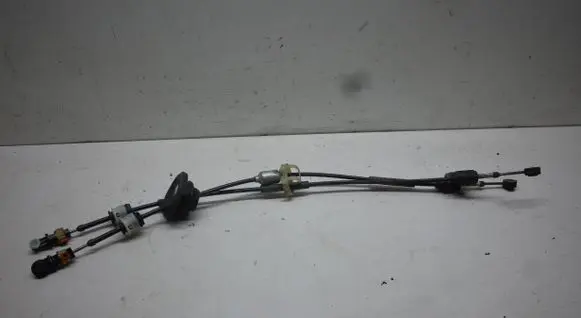 Citroen C3 Picasso Gear shift cable linkage 