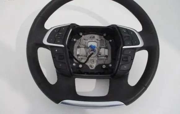 Citroen C4 II Steering wheel 