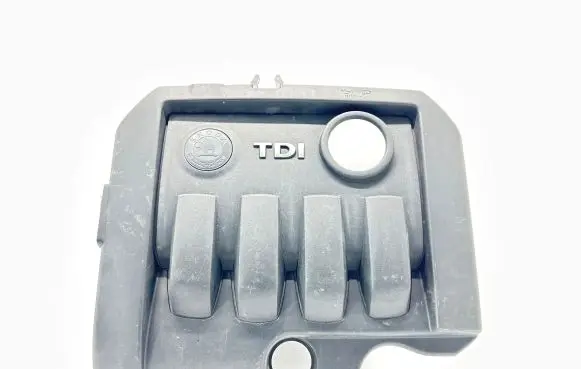 Skoda Octavia Mk2 (1Z) Engine cover (trim) 03g103925BK