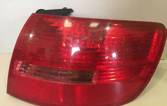 Audi A6 S6 C6 4F Rear/tail lights 89036920