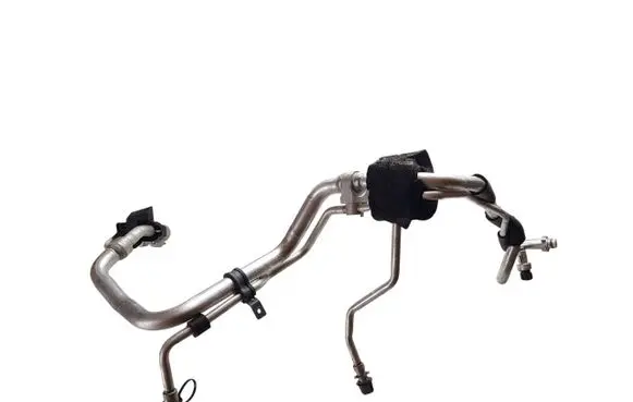 Land Rover Evoque I Air conditioning (A/C) pipe/hose GJ3219A834AF
