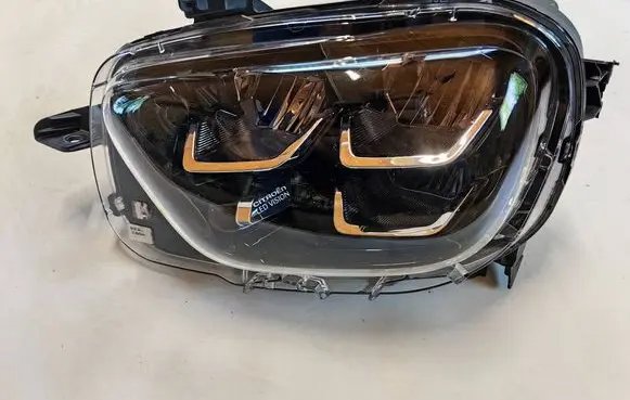 Headlight/headlamp
