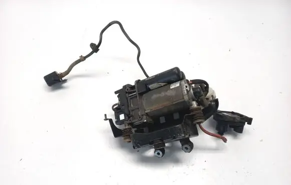 Porsche Cayenne (9Y0 9Y3) Air suspension compressor/pump 4M0616005G 443020300