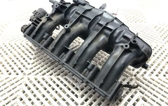 Audi A3 S3 8P Intake manifold 06J133185CM