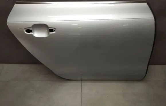 Audi A7 S7 4G Rear door