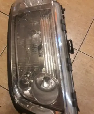 Audi A8 S8 D2 4D Headlight/headlamp 4D0941003Ba 0301171275