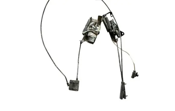 BMW X1 F48 F49 Tie down hook / loop 7431370 7431369 743136902