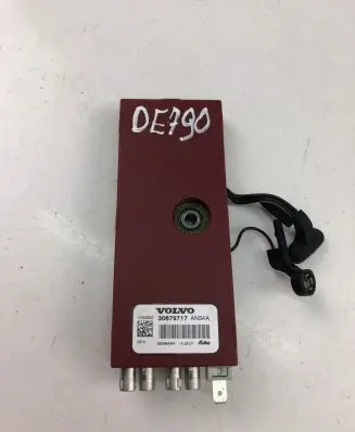 Volvo V70 Other control units/modules 30679717