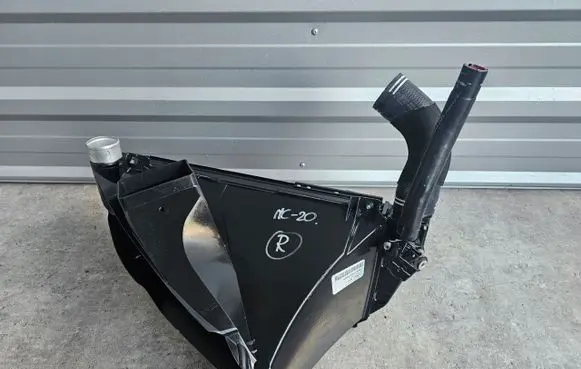 Maserati Ghibli Intercooler radiator