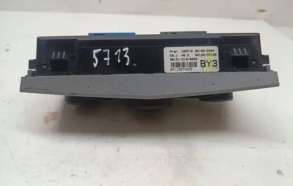 Opel Astra H Climate control unit 13274233 26032009 0AL0035C68