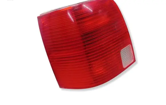 Volkswagen PASSAT B5 Rear/tail lights 3B9945111G