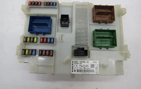Volvo S60 Fuse module 31314511AB CG9T14C256FA 3659AF01125TP