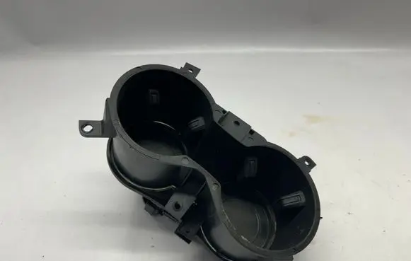 Ford Mustang VI Cup holder FR3B63045P28A