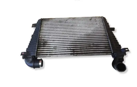 Opel Zafira B Intercooler radiator 52407504 1455B
