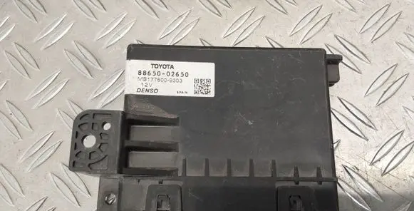Toyota Auris 150 Climate control unit 8865002650