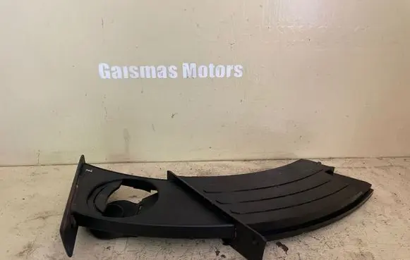 BMW 5 E60 E61 Cup holder 7063165
