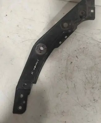 Radiator support slam panel bracket