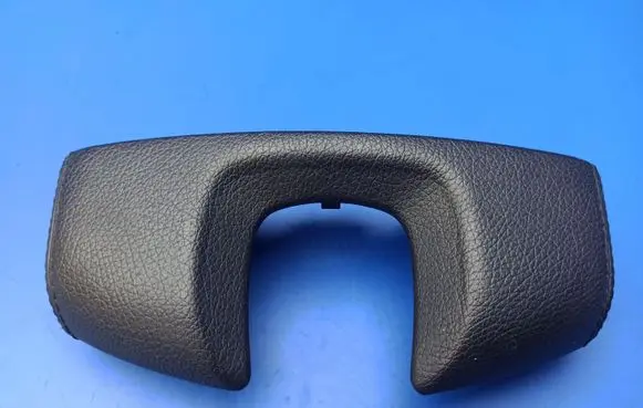 Mercedes-Benz S W221 Other center console (tunnel) element A2216800108 P0107552 T0023402