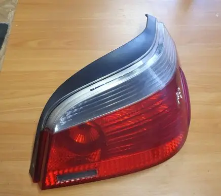 BMW 5 E60 E61 Rear/tail lights 6910768 E3159S 2VP00867902