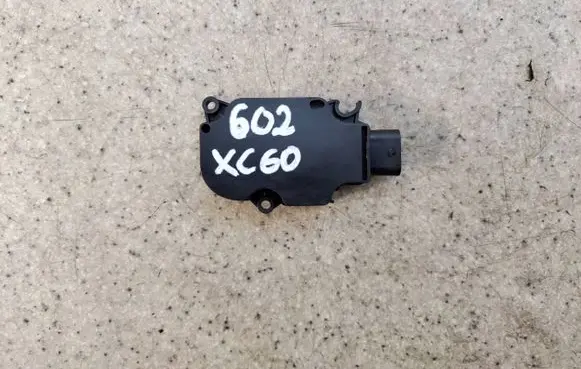 Volvo XC60 A/C air flow flap actuator/motor A2405110331210A A24051103312 111093203