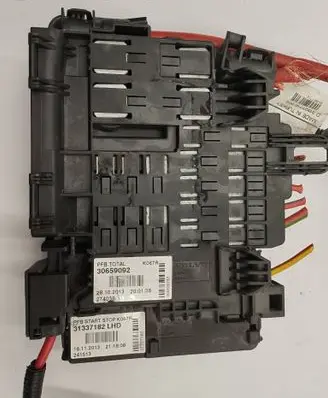 Volvo V60 Fuse module 30659092 31337182 274038