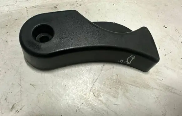 BMW 3 F30 F35 F31 Engine bonnet (hood) release handle 7309606 107019