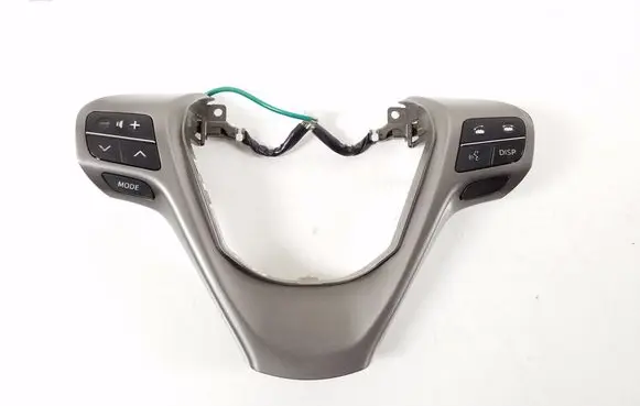 Steering wheel buttons/switches