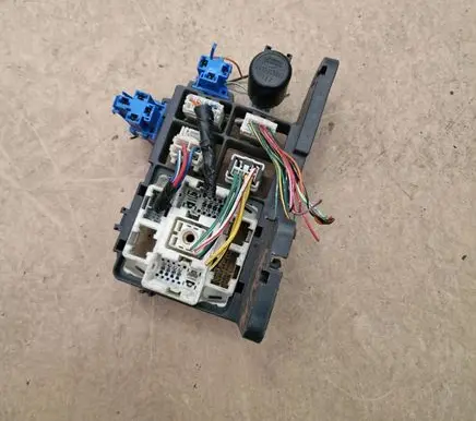 Nissan Almera N16 Fuse box set 24330C9960