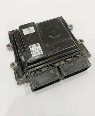 Volvo XC90 Engine control unit/module 31452230 MB2797009642 0000021451