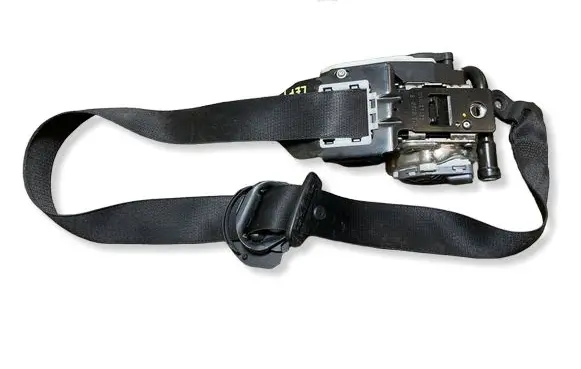 Mercedes-Benz CLS C218 X218 Front seatbelt 6185026E 2513W11D